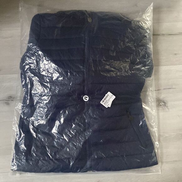 Vipost Women's Lightweight Long-Sleeve Water-Resistant Puffer Jacket Cyon M Nwt - Picture 4 of 8